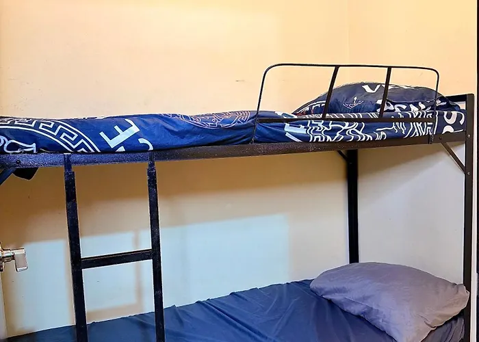 3 Brs Spacious For Family Or Groups Aparthotel Manila